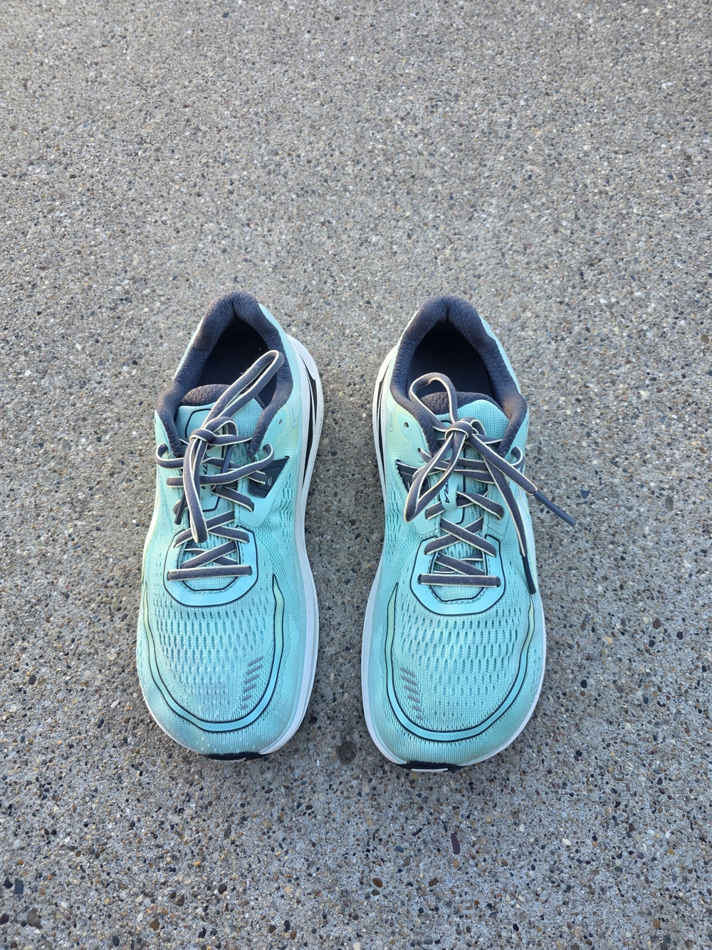 Altra Women's Aqua/Turquoise Sneaker Women Size 9 - Picture 9 of 14